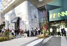 백악관 20대女 대변인도 '올영'서 쓸어담더니..."1조원 넘었다" 놀라운 기록