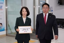 추경호 구속영장 기각에 국민의힘 "민주주의와 의회 지켜낸 결정"