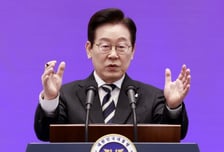 이재명 대통령, '계엄 1주기' 맞아 "평화로운 시민혁명, 세계사적 모범"