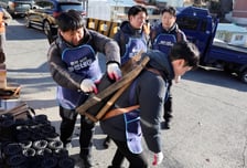 무학 13년째 연탄 지원 따뜻한 온기 나눔