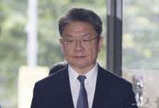 '이종섭 도피 의혹' 尹 사건 재배당…"재판장이 이시원 대학 동기"