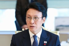 김민석 총리, 태안 어선 전복사고에 "자원 총동원해 인명구조" 지시