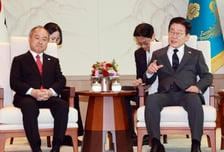 [속보]이재명 대통령 만난 손정의 "ASI는 인간두뇌보다 1만배 뛰어나"