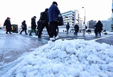 추미애·김병주 '기습 폭설'에 오세훈 때리자..."우회공격?"