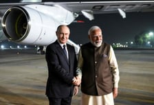 '푸틴 국빈방문' 인도, 러 핵잠 또 10년 임대…석유 이어 밀착행보