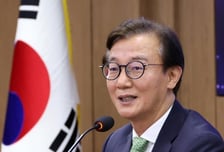 전재수 해수부 장관, UN해양총회 한국 유치 나선다