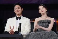 박보검-아이유, 가오슝 찢은 관식과 애순 [★포토]