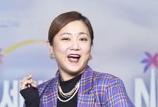 '갑질 의혹' 박나래 "전 매니저들, 거액 요구"…공갈 혐의 맞고소