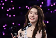 흑진주로 돌아온 장원영 [★포토]