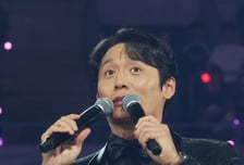 최대훈 '학씨' 사운드는 투마이크쥬 [★포토]