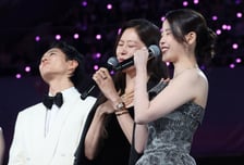 박보검 '문소리-이지은 삼행시에 뿜었다' [★포토]