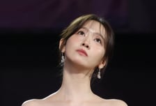 윤아 'AAA 꽃사슴 상념' [★포토]