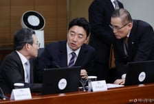 대통령실 '3실장' 첫 동시 출격…이재명 정부 6개월 성과 밝힌다