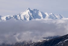 "남친 혼자 하산"...체감 -20도에 떨던 여친, 얼어 죽었다