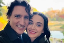 케이티 페리, 트뤼도 전 총리와 열애 공식화…다정한 투샷 '눈길'