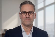 성장 둔화에 승부수…제네시스, 글로벌 리더십 개편 가속