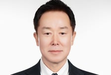 하이트진로 15년만에 세대교체..새 대표에 장인섭 부사장