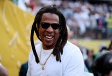 래퍼 제이지, K컬처 투자 위해 7000억원 펀드 조성…한화와 제휴