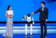 '로봇 굴기' 中, 휴머노이드 양산 착착