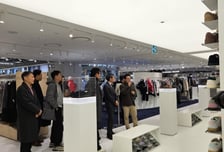 베일벗은 무신사 '메가스토어'..창업주가 직접 찾았다 왜?[리얼로그M]