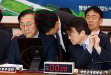 김윤덕 국토장관 "아파트값 과열은 침소봉대...최근 많이 둔화"