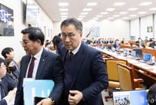 '허위조작정보 근절법' 與 주도로 과방위 통과…손해 5배까지 배상