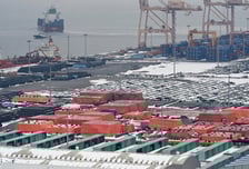 작년 운수업 매출 12.4%↑…화물 물동량 증가·해상운임 상승