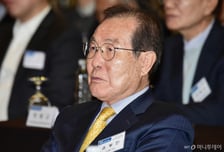 콜마 부자간 '주식반환소송' 증인 채택 두고 갈등