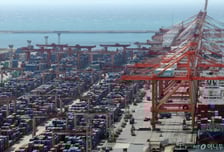 고율관세·리쇼어링에 공급망 재편…"물류거점 다변화 시급"