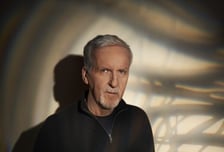 "AI, 1도 없어"…제임스 카메론 감독이 밝힌 '아바타: 불과 재'의 모든 것(종합)