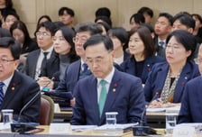 최교진 교육부 장관 "AI·헌법·민주시민 교육 강화"