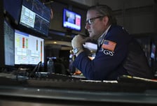 오라클 이어 브로드컴까지…AI 투자 회의론에 또 털썩[뉴욕증시]