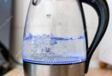 "세 전기포트, 최소 10회 이상 끓여야"…미세플라스틱 절반 '뚝'