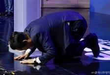 정청래, 당원들에 큰절하고 "이재명 대통령, 배짱있죠? 끝내주죠?"
