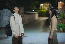 '경도를 기다리며' 박서준-원지안, 첫사랑 시절 그들은 왜 싸웠을까?
