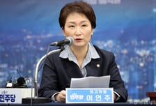 與이언주 "통일교 특검? 불필요…한동훈·이준석 특검 출석부터"