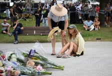 "가장 오랜 증오"…호주 해변 참사 뒤엔 급증한 반유대주의?