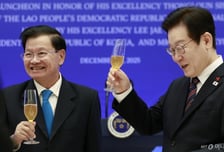 [속보]이재명 대통령 "라오스, 메콩강 터전 끈기있게 발전…농촌개발·재해방지·보건발전 함께 하고파"