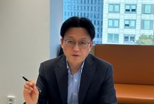 SK하이닉스 목표가 83만원 제시한 글로벌증권사 "반도체는 이제 2회말"