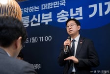 배경훈 부총리 "AI거품 안와… 독자 모델 세계 톱10 목표"