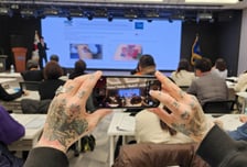 문신사-의사 드디어 만났다…"이러면 감염 위험" 교육 현장 '후끈'[르포]