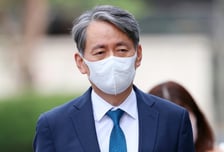 '계엄날 국회에 경찰 배치' 조지호 청장, 탄핵심판 1년 만 선고