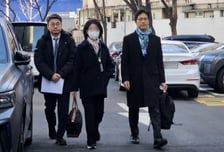 경찰, '통일교 정치권 로비 의혹' 한학자 전 비서실장 소환조사