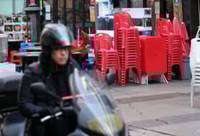 서비스업 사업체·매출 동반 증가…부동산·도소매는 역성장