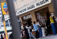 국세청, '20대 청년 과로사' 의혹 런던베이글뮤지엄 특별 세무조사 실시