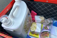 기부금 그대로, 물가는 급등..."직원 월급 다 못 줬다" 푸드뱅크 이중고