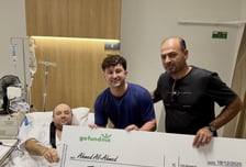 "지켜볼 수 없었다" 시드니 총격범 제압한 '시민 영웅', 24억 성금 모였다