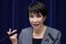 일본 '대만 발언' 이어 '핵무장론'까지...중국 "군국주의 부활"