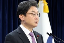 이억원 "내년 가계부채 관리 불가피..국민펀드, 과거 정부 펀드와 달라"