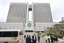 '조선정판사 지폐 위조' 학암 이관술 선생, 재심서 무죄…원심후 79년만